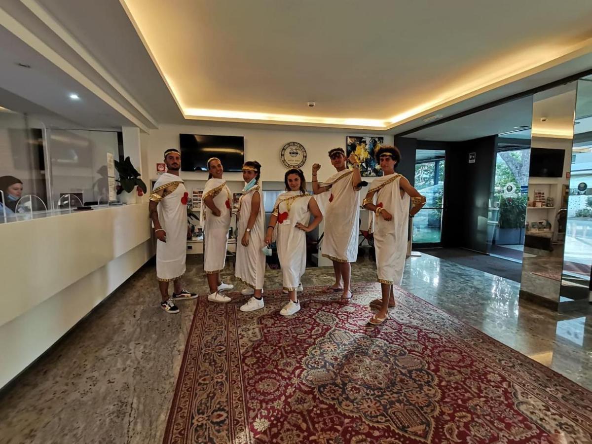 Zenit Hotel Джуліанова Екстер'єр фото